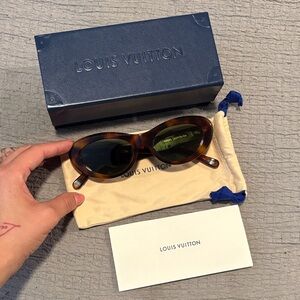 Louis Vuitton Brown Sunglasses
